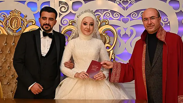 Konya Selçuklu'da 4 bin 752, Kulu 508 çift mutluluğa 'evet' dedi