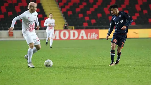 Gaziantep FK 1 puanı uzatmalarda kopardı