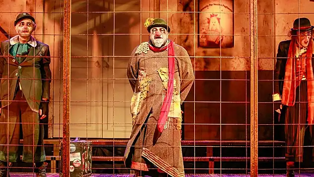 Devlet Tiyatroları 8 farklı oyunu 37 temsille seyirciyle buluşturacak