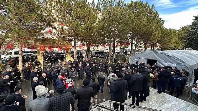 Konya'daki kazada şehit olan astsubay için mevlid okutuldu