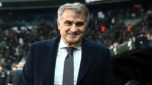 Şenol Güneş: Weghorst'un seyirciye veda etmesi yetmiyor, kulübe de söylemesi gerekiyor