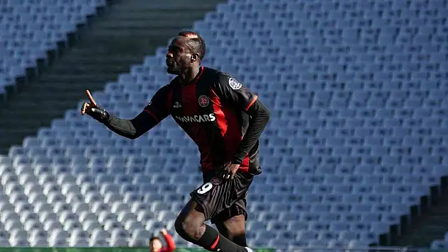 Mbaye Diagne gol sayısını 10'a çıkardı