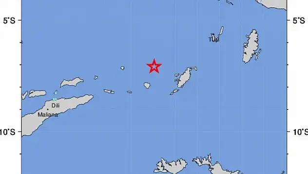Endonezya açıklarında 7.6 büyüklüğünde deprem