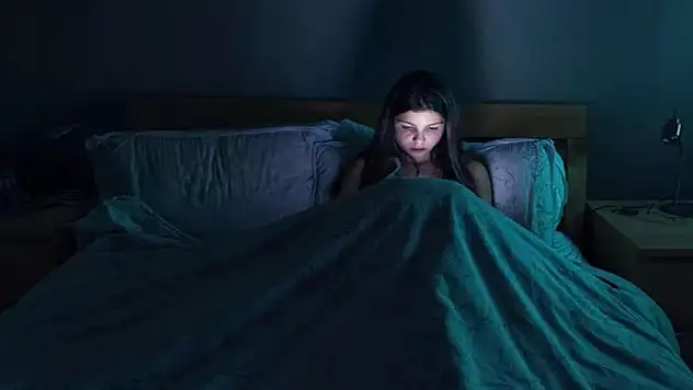 Çoçukları bu ışıktan uzak tutun!