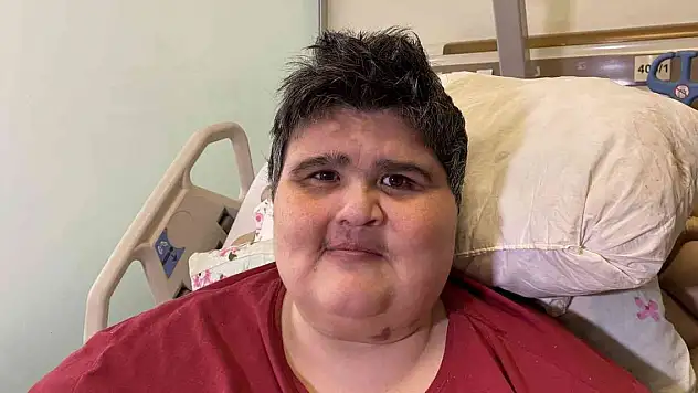 Zayıflamak için internetten ilaç aldı, 350 kiloyu aştı