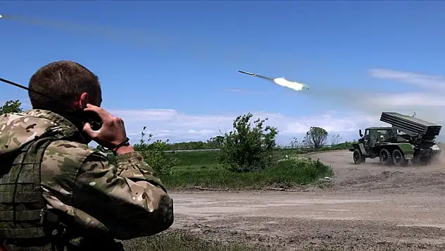 Rusya'da zorunlu askerlikte yaş sınırı değişiyor