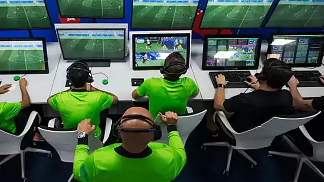 Bugün oynanacak maçların VAR hakemleri açıklandı