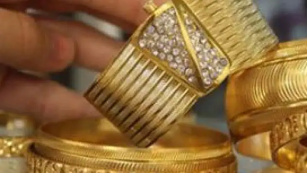 Altında rekor düşüş