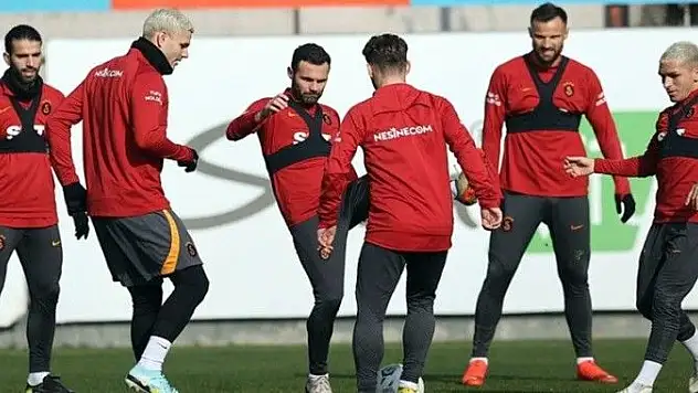 Aslan'da kamp kadrosu belli oldu