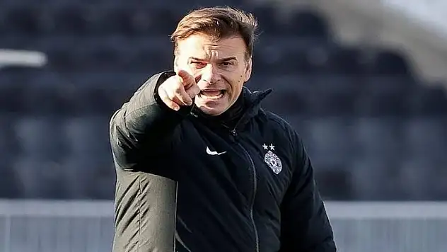 Konyaspor yeni hocasını buldu! Anlaşma 1.5 yıllık