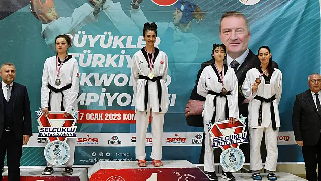 Taekwondoda iki madalya birden