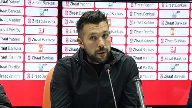 Francesco Farioli'den Galatasaray maçı yorumu: Herkesi yenen bir takıma kaybettik