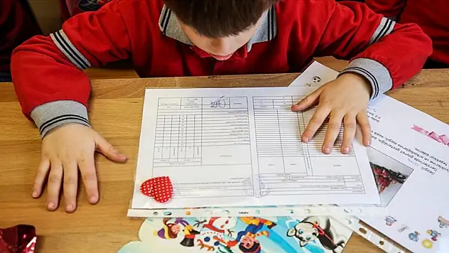 Öğrenciler için 'karne zili' yarın çalacak