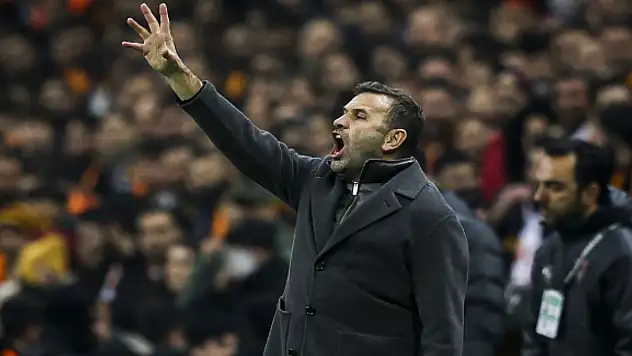 Okan Buruk, Denizli ve Terim'i yakaladı