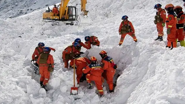 Çığ felaketi: 28 ölü