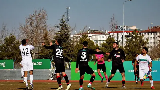 1922 Konyaspor Eskişehirspor'a 90+1'de gelen gol ile yıkıldı.