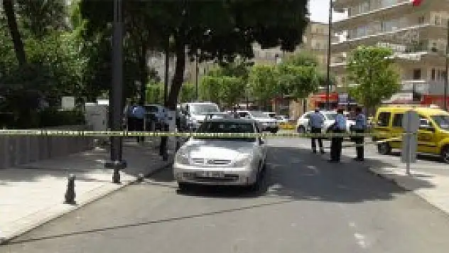 Yol verme kavgası: 2'si polis 10 yaralı