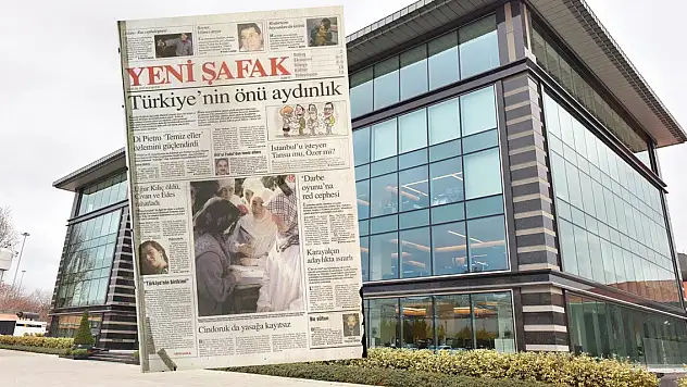 Yeni Şafak 28 yaşında
