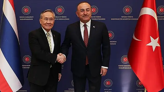 Çavuşoğlu'ndan Pompeo'nun kitabına tepki! 'Abartı var, Çifte standart var'