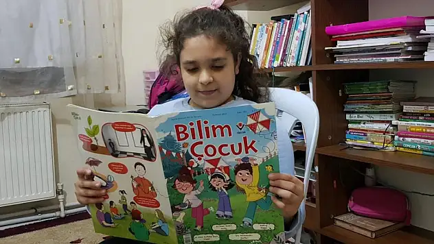 Karatay'da eğitim gören çocuklara ücretsiz TÜBİTAK dergisi