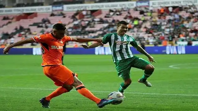Başakşehir- Konyaspor maç saati değişti
