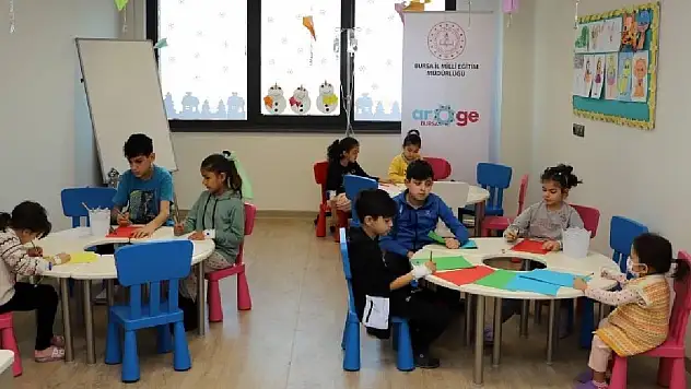 MEB, ihtiyaç duyulan her hastaneye 'hastane sınıfı' kuracak