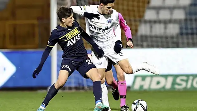 Fenerbahçe, Kasımpaşa karşısında! Sınırda 9 isim var