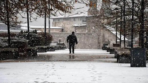 Bu illerde kar yağışı bekleniyor! Yurtta hava durumu