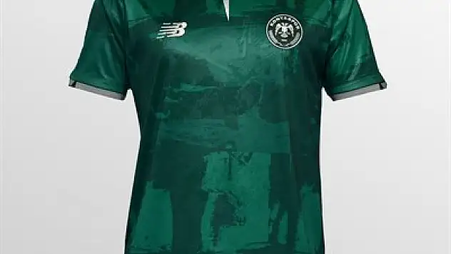 Konyaspor'un formasında zorunlu değişiklik