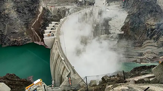 Bakan Kirişci: Yusufeli Barajı'nda 73 milyon metreküp su depolandı