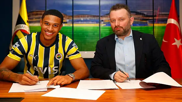 Fenerbahçe Oosterwolde'yi resmen açıkladı!