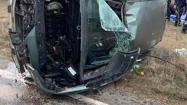 Trafik kazası: 1 ölü, 1 yaralı
