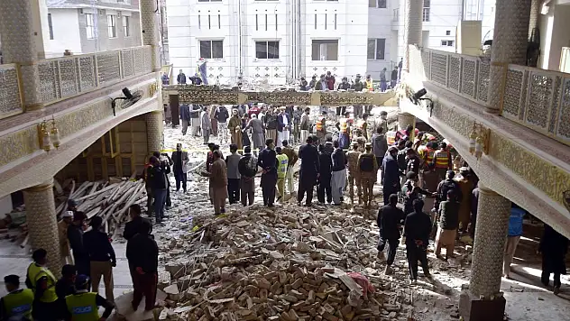 Pakistan'da camiye yönelik saldırıda can kaybı 101'e yükseldi