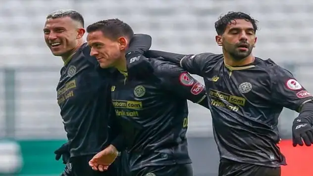 Beşiktaş'ın prensip anlaşmasına vardığı Amir Hadziahmetovic bugün açıklanabilir