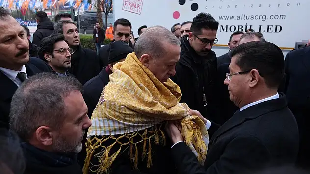 Cumhurbaşkanı Erdoğan'dan hayranına anlamlı jest