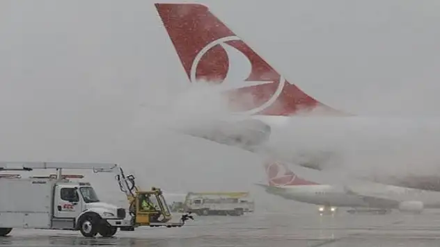 Konyaspor havalimanında mahsur kaldı