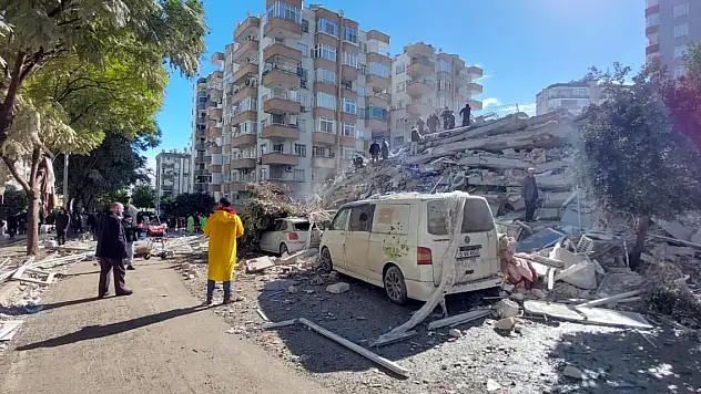 Karaman'da depremzedeler için Valilik tarafından yardım kampanyası başlatıldı