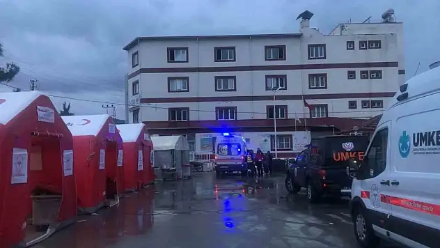 Kastamonu'dan deprem bölgesine büyük destek
