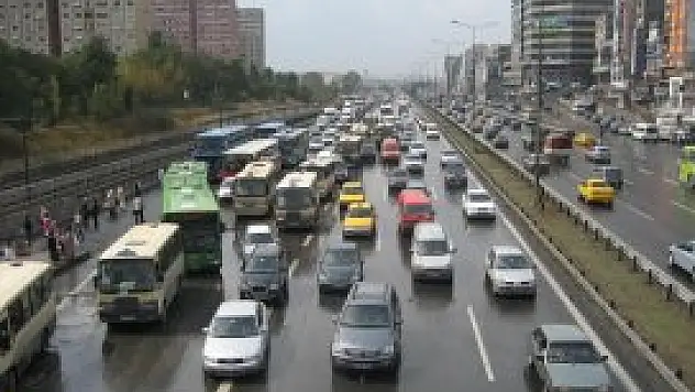 Trafikte ne kadar araç var?