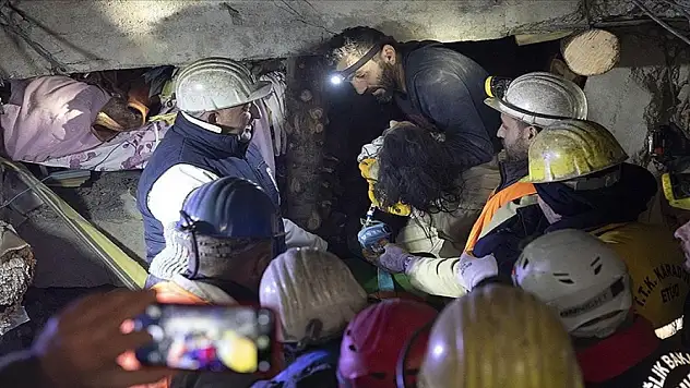 9 bin 782 madenci deprem bölgedeki çalışmalara destek olmayı sürdürüyor