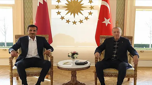 Depremler sonrası Türkiye'yi ziyaret eden ilk lider oldu