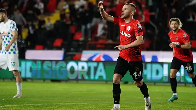 Gaziantep FK'lı Maxim sezon sonuna kadar Beşiktaş'ta