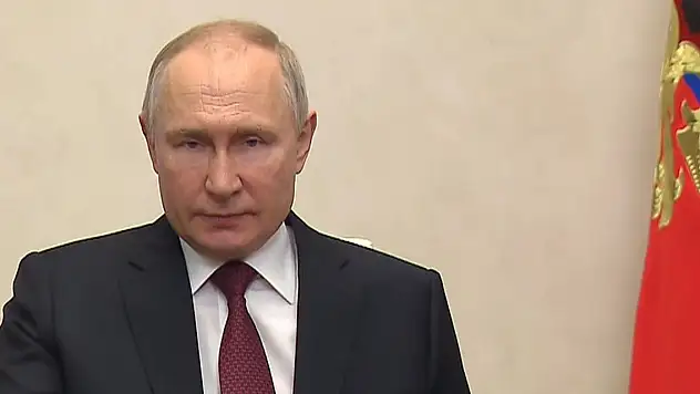 Putin'den deprem bölgelerinde çalışan ekiplere teşekkür