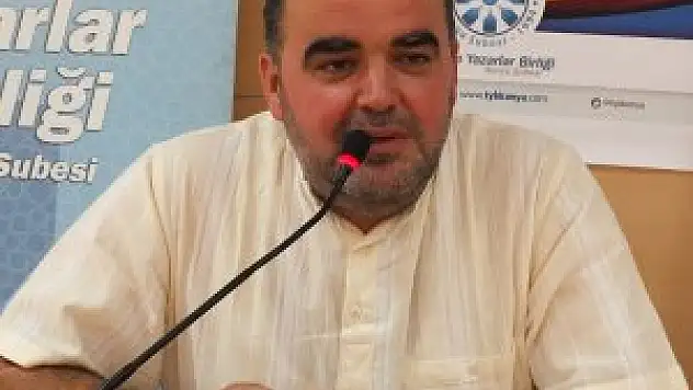 'Önce Kur'an'la buluşmalıyız'