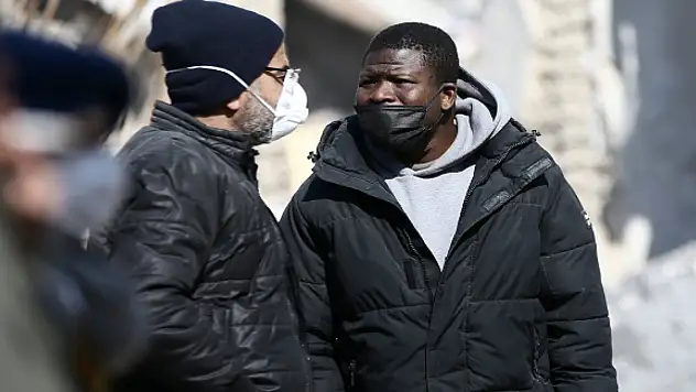 ''Yaşıyor umudum var''