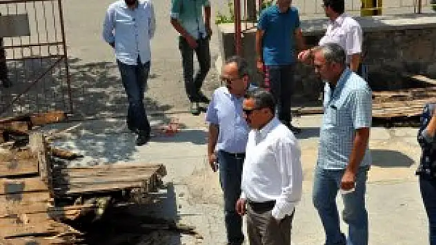 Başkan Tutal, ilçeyi karış karış geziyor