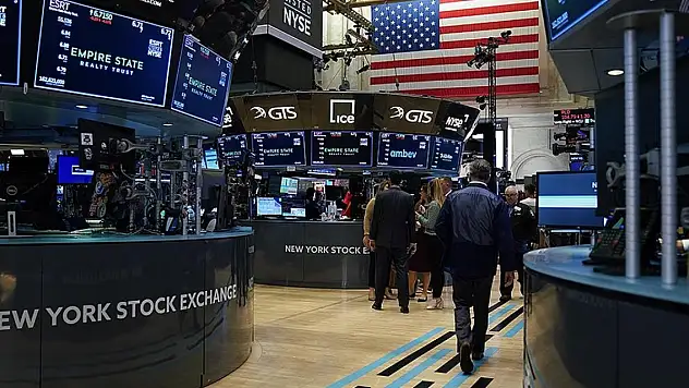 Küresel piyasalarda gözler yoğun veri gündemine çevrildi