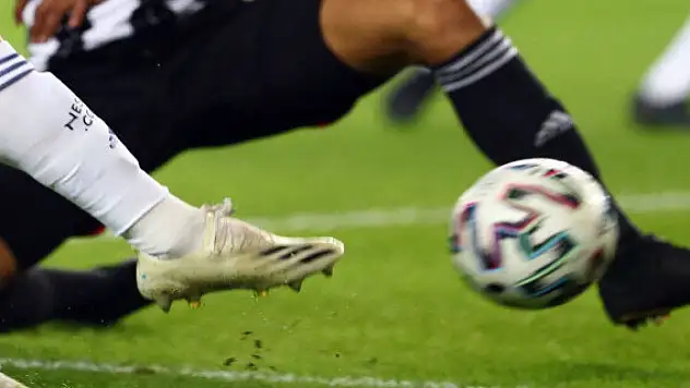 Ara transfer dönemi Mart'a ertelendi