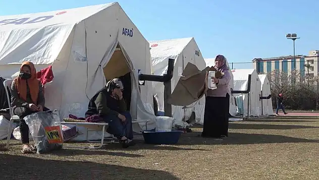Kahramanmaraş'taki çadır kentlerde hayat normale dönmeye başladı