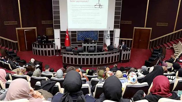 Karatay'da 'afet eğitim' semineri